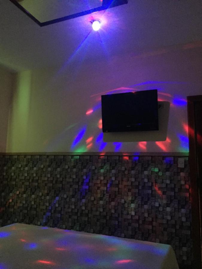 Imperium Inn Motel (Adults Only) Nova Ponte Екстериор снимка