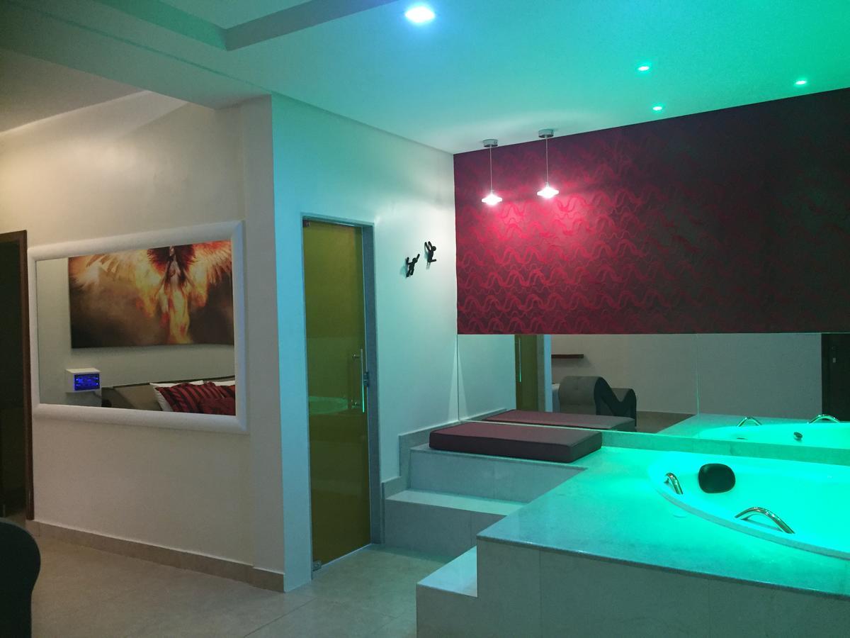 Imperium Inn Motel (Adults Only) Nova Ponte Екстериор снимка