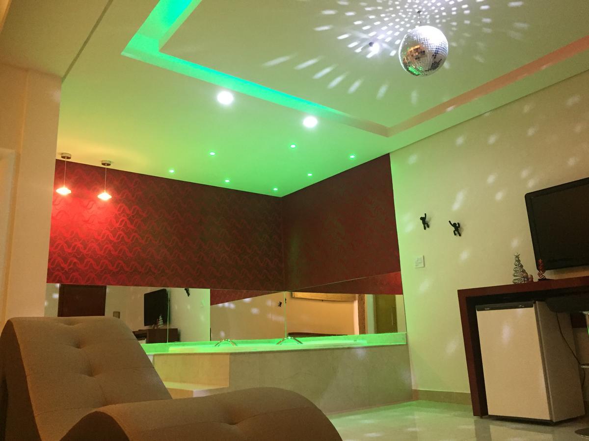 Imperium Inn Motel (Adults Only) Nova Ponte Екстериор снимка