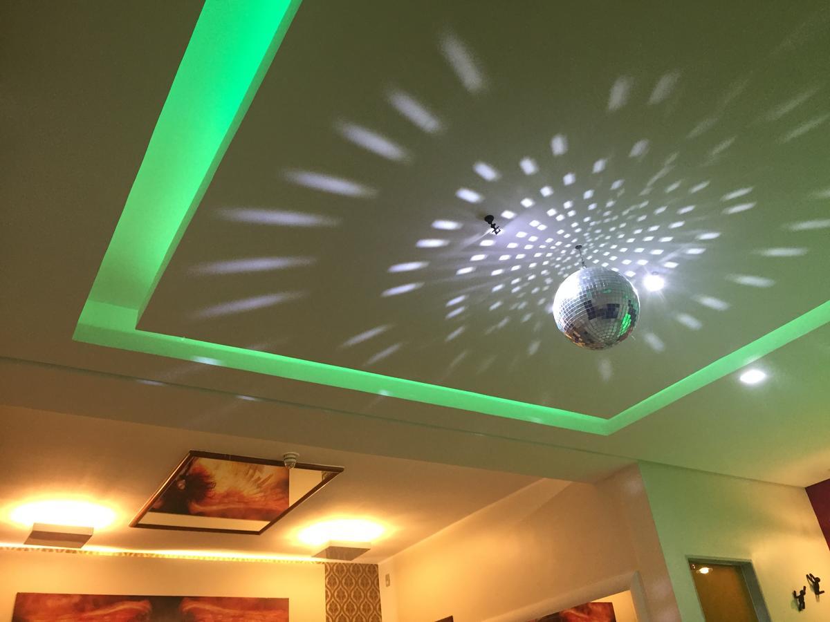 Imperium Inn Motel (Adults Only) Nova Ponte Екстериор снимка